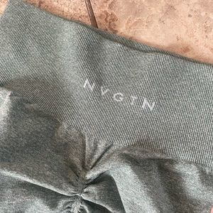 NVGTN Scrunch leggings